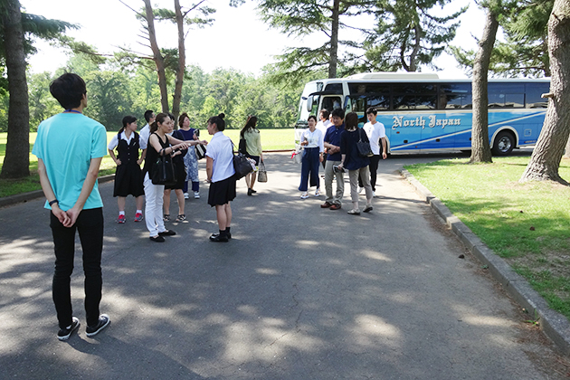 大学周辺バスツアー