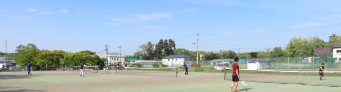 テニス場